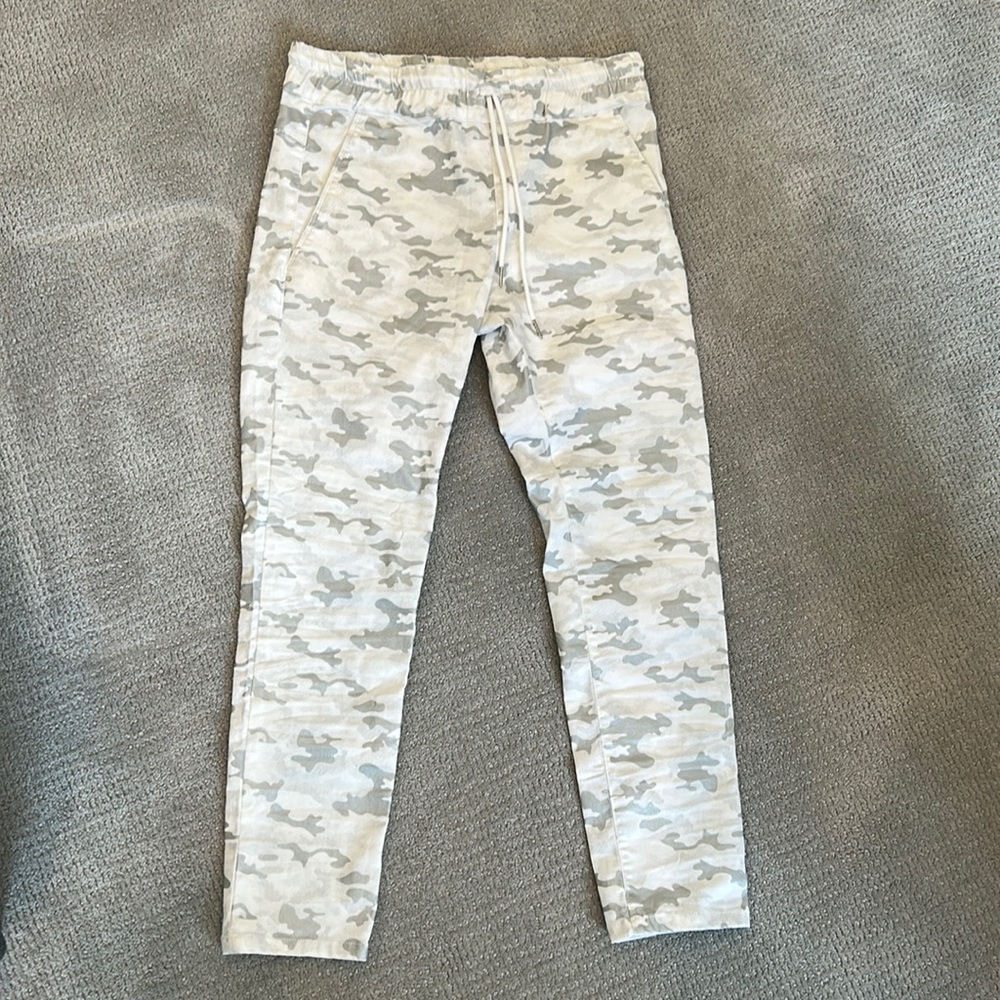 Flog Shely Camo Pants